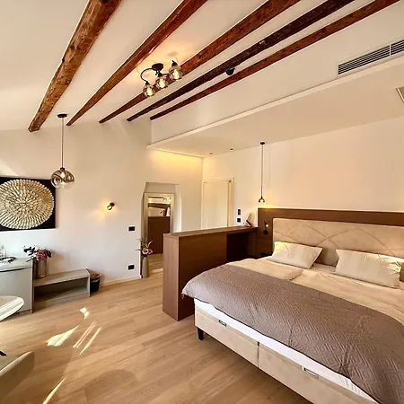 Nona Ana Heritage Apartman