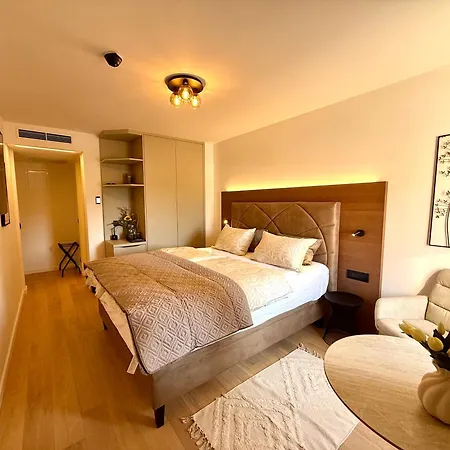 Nona Ana Heritage Apartman *